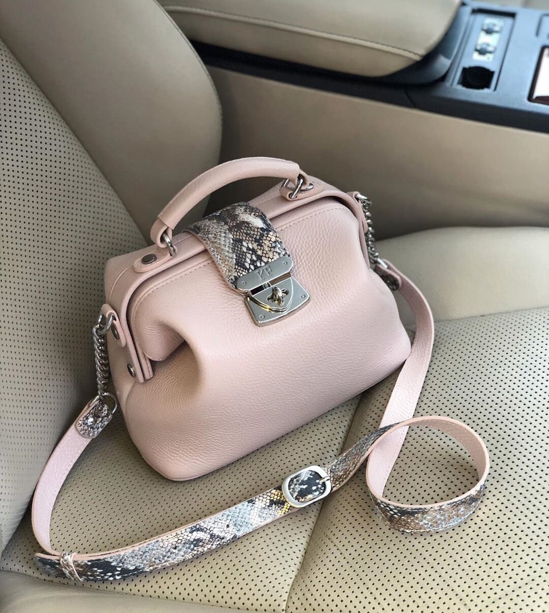 Leather doctor bag for women, Beige (nude) Leather Shoulder Bag, Women's Leather doctor bag, Leather bag KF-3591