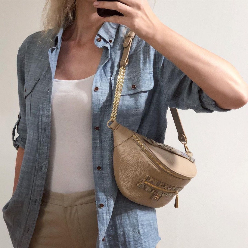 Leather women's Banana bag, Beige Leather Banana bag, Women's Banana bag, Leather belt Bananka bag KF-4402 - Image 6